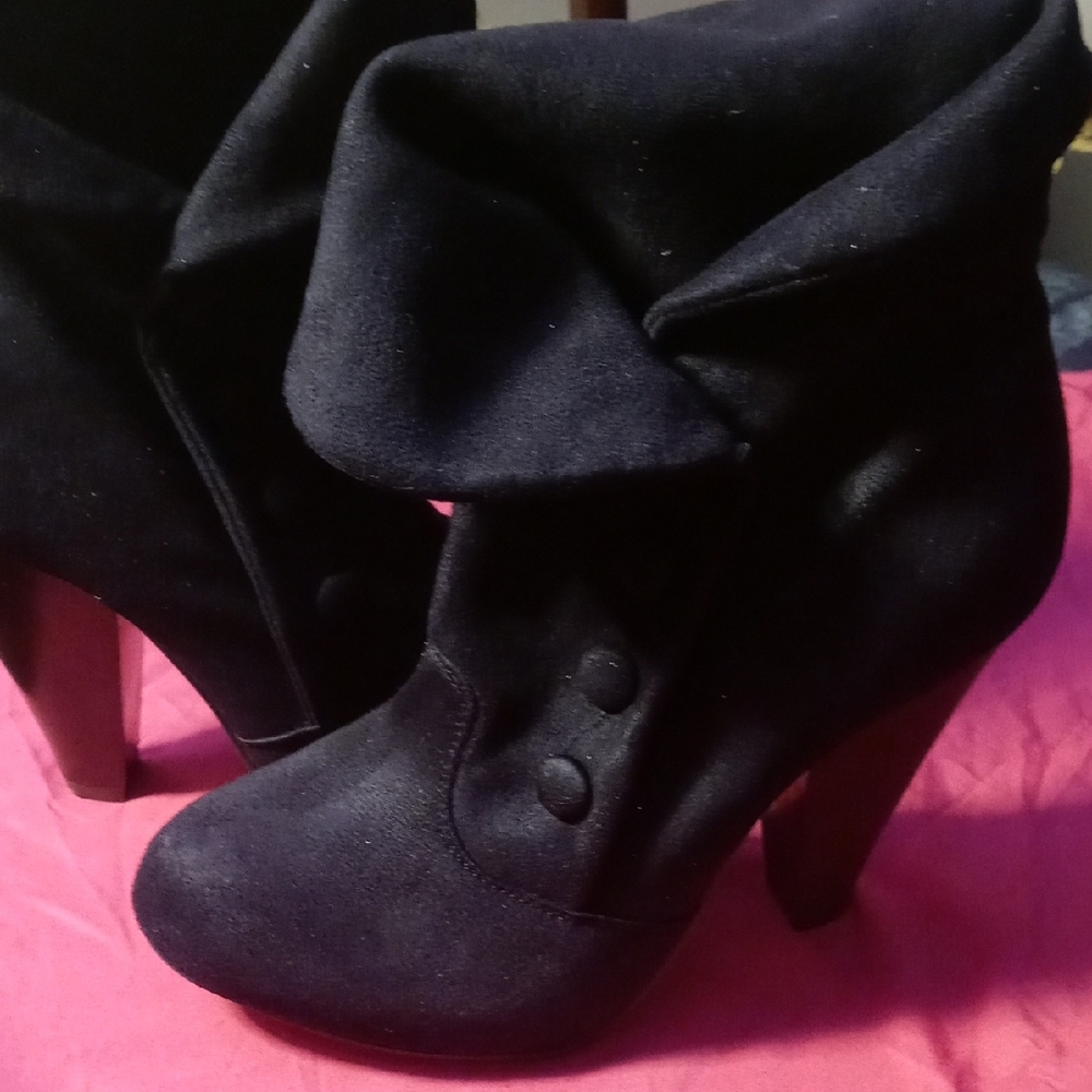 Stylish Navy Ankle Boots
